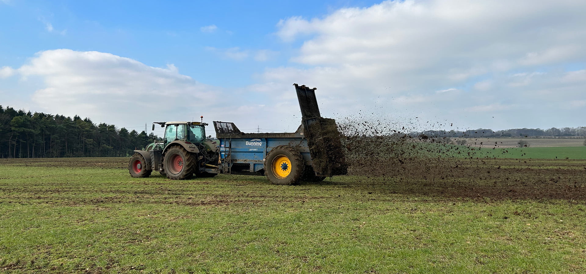 vince-janes-contracting-muck-spreading
